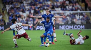 الهلال السعودي يتأهل لنصف نهائي دوري أبطال آسيا بسباعية تاريخية