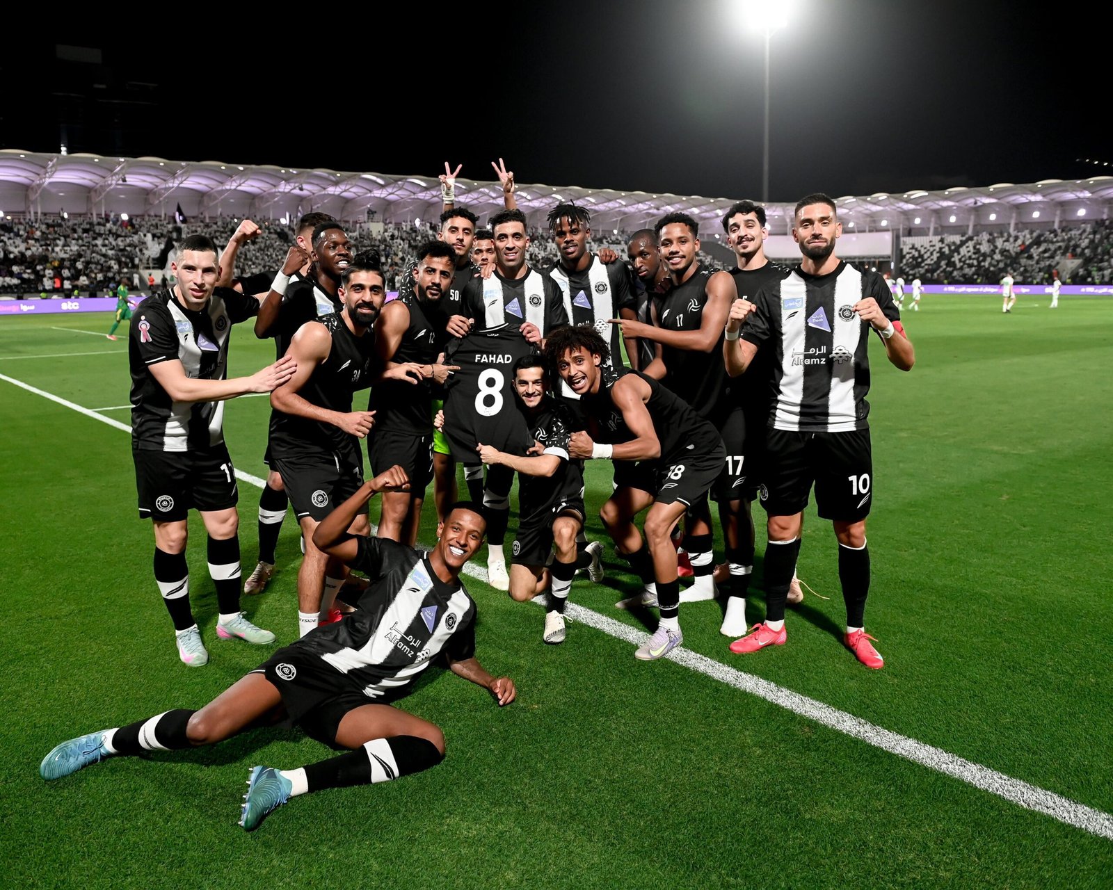 الشباب السعودي يتحرك لضم سواريز ودوكوري
